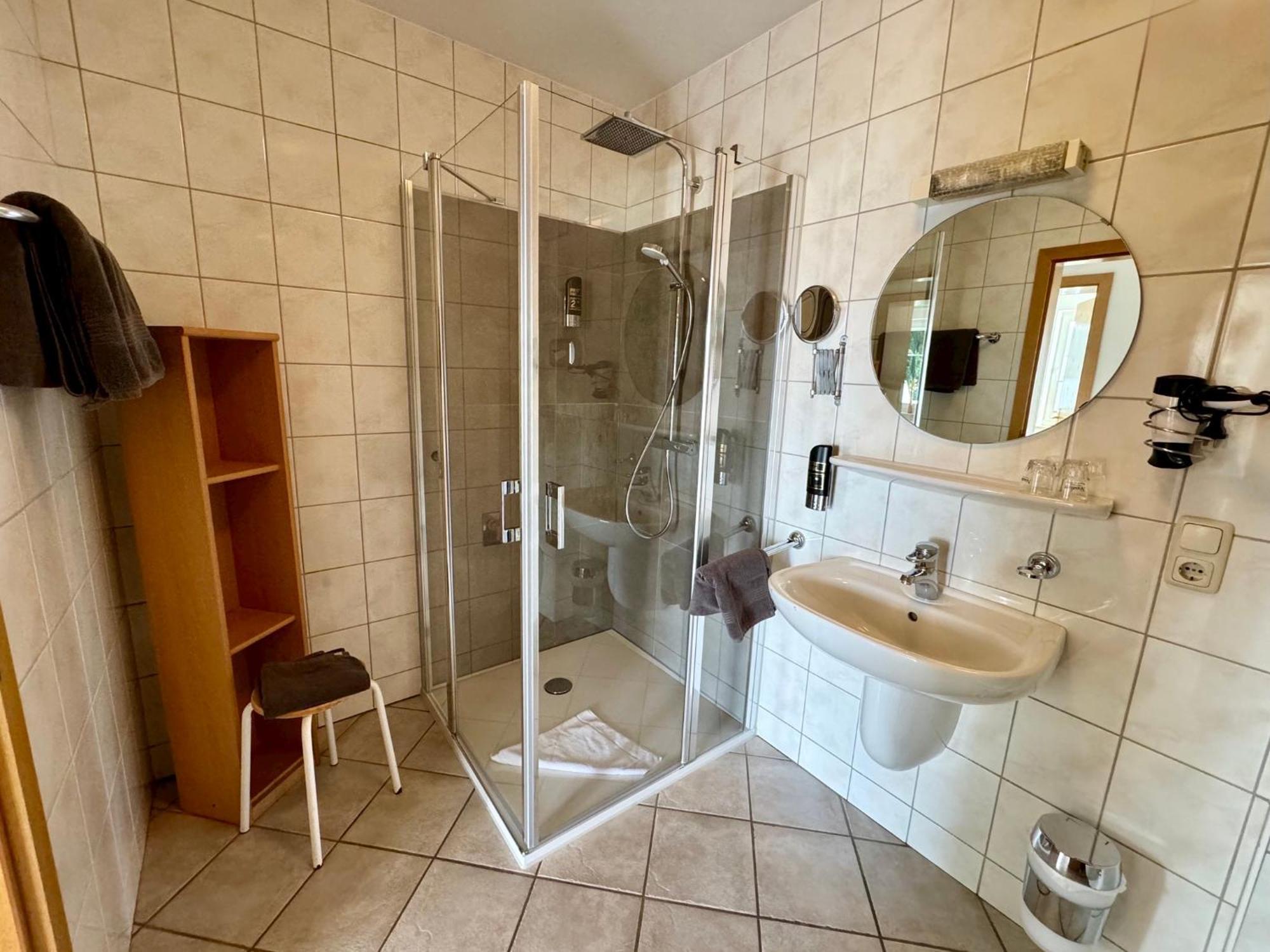 Schnuetgenhof Appartements Attendorn Exterior foto